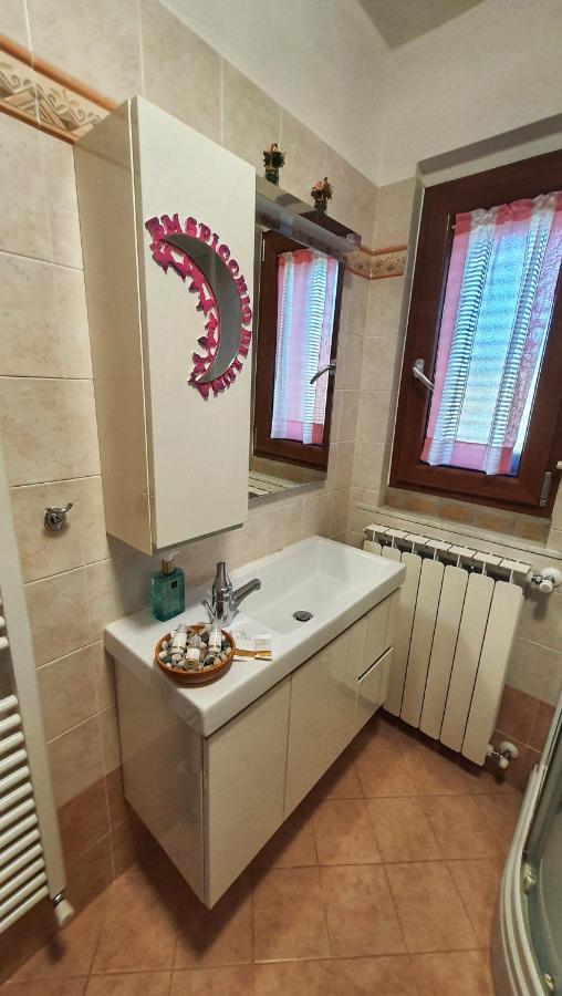 Spicchio Di Luna - Casa Vacanze Albiano Magra Exterior foto