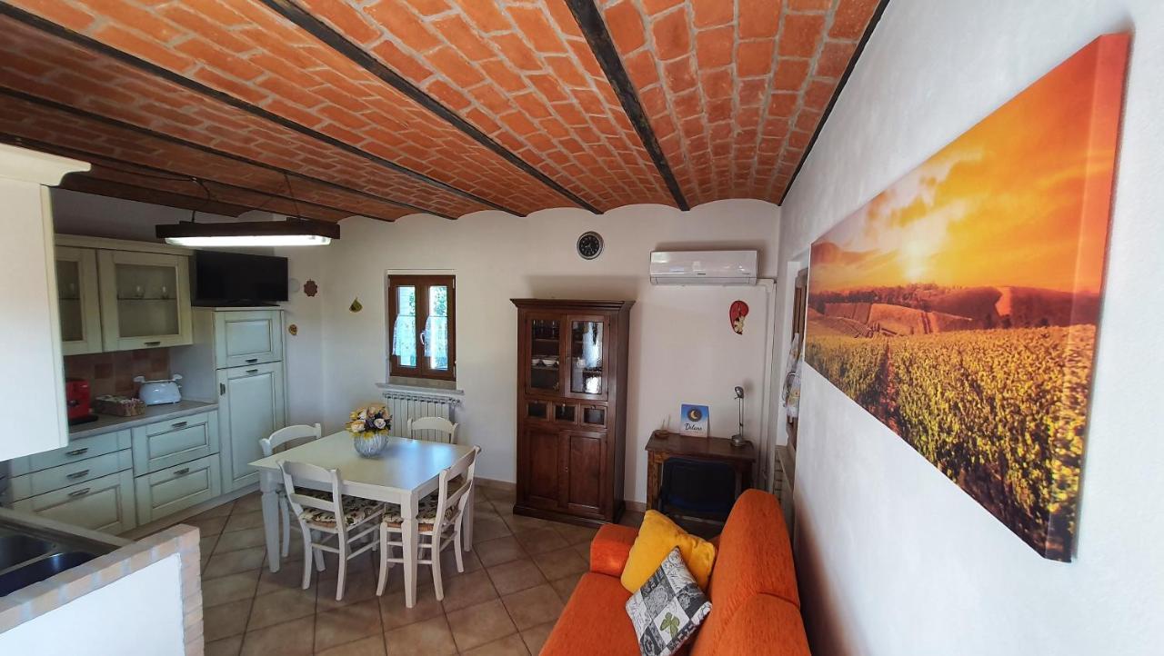 Spicchio Di Luna - Casa Vacanze Albiano Magra Exterior foto