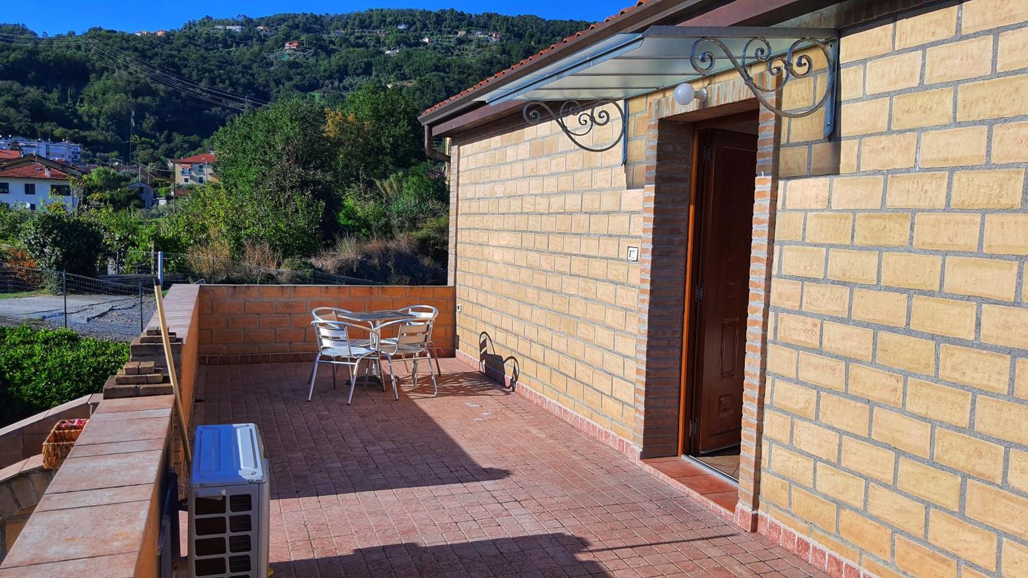 Spicchio Di Luna - Casa Vacanze Albiano Magra Exterior foto